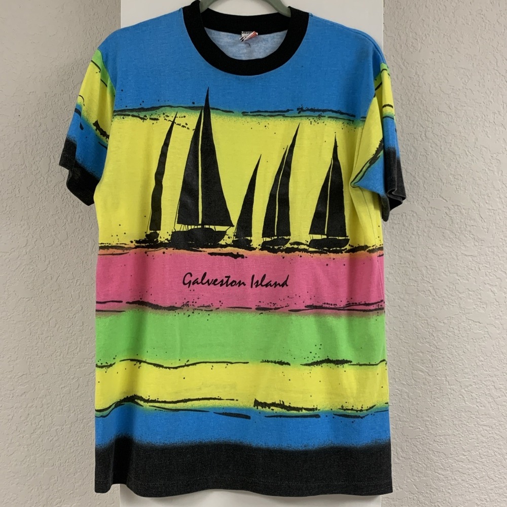 Vtg 1990s Galveston Island Colorblock Rainbow Sunset Sailboat T-Shirt Men's Sz M